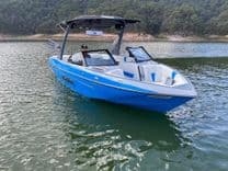 Buy a yacht CASA - PITI 2022 Malibu 23 LSV @Valle de Bravo 23 LSV