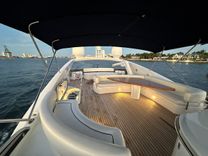 Buy a yacht Bella 82