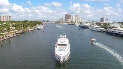 Buy a yacht BELLA TU FD87