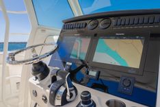 Лучшая цена на Robin Ann 2018