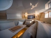 Buy a OASIS T40 Inboard at Shestakov Yacht Sales