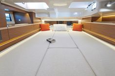 Стоимость яхты Jeanneau Leader 10.5  S2 10.5 Leader S2