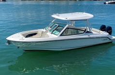 Buy a yacht 2021 Boston Whaler 280 Vantage @ Cancun 280 Vantage