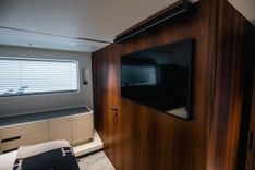 Buy a yacht Christa Lee 57