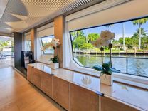 Buy a XFAF8532J021 850 at Shestakov Yacht Sales