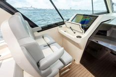 Купить яхту 2024 Scout 530 LXF 2024 в Shestakov Yacht Sales