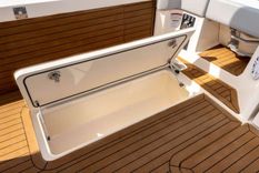 Лучшая цена на 2024 Scout 530 LXF - SCOUT BOATS