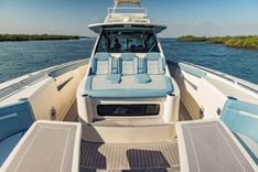 Лучшие предложения покупки яхты 2024 Scout 530 LXF