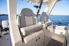 Стоимость яхты 2024 Scout 425 LXF 42