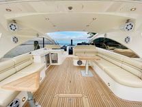 Купить яхту ESSENCE - Sunseeker в Shestakov Yacht Sales