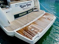 the best price on Knee Deep 500