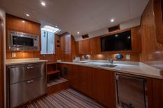 Купить яхту Box Office - ALBEMARLE в Shestakov Yacht Sales