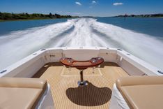 Продажа яхты Box Office