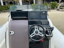 best yacht sales deals 2022 Zodiac MEDLINE 9