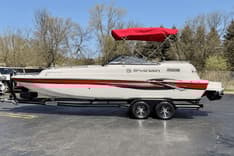 Buy a 2022 Splendor 240 Platinum 24 at Shestakov Yacht Sales