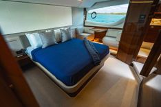 Buy a yacht Endeavor 55