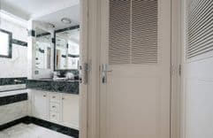 Лучшая цена на LADY BEATRICE 1993