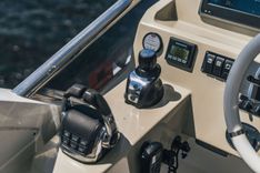 Купить яхту Field Office - Azimut Yachts в Shestakov Yacht Sales