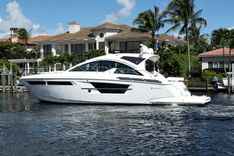 Buy a Catch Me - Cruisers Yachts at Shestakov Yacht Sales
