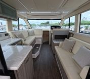 best yacht sales deals SIX HEARTS 38