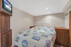 best yacht sales deals Hatteras 80 Motor Yacht 80