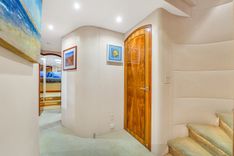 Buy a Hatteras 80 Motor Yacht - Hatteras at Shestakov Yacht Sales