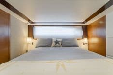 the best price on Foxfire 2015