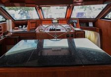 Buy a UNKNOWN - Hatteras at Shestakov Yacht Sales