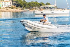 Лучшая цена на BLUE M 680 Fly