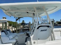2015 Century 3200 Center Console 2015 yacht sale
