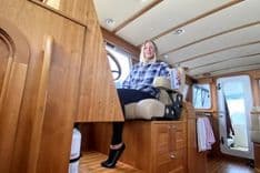 2010 Costal Craft 400 IPS Coastal Cruiser