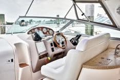 Buy a 2005 Rinker Fiesta Vee 342 - RINKER at Shestakov Yacht Sales