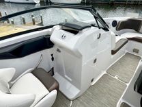 the best price on 2019 Scarab 255 ID Open 255 ID Open