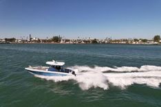 Buy a yacht 2020 Statement 250 Open 350 Open