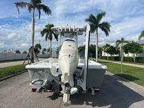 Buy a yacht 2021 Sea Pro 248 Bay - SEA PRO