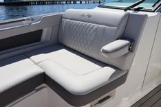 the best price on Settle Down 310 SLX