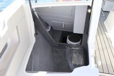 best yacht sales deals Settle Down 33