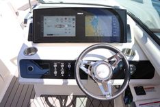 the best price on Settle Down - SEA RAY