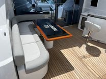 Стоимость яхты GBXSK04137L607 - Sunseeker