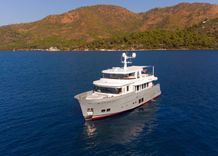 Buy a yacht 85' SEMI DISPLACEMENT TRAWLER