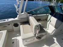 Buy a yacht CASA - 2022 Boston Whaler 240 Vantage @ Cancun 2022