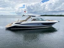 best yacht sales deals CASA - 2021 SEA RAY 350 SLX @ CANCUN