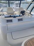 Sedan Bridge - SEA RAY yacht sale