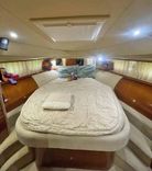 Sedan Bridge - SEA RAY yacht sale
