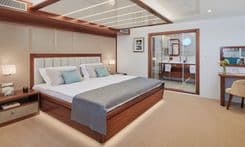 CORSARIO - RADEŽ D.D. price