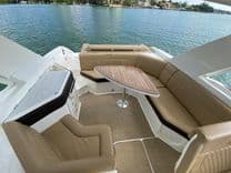 best yacht sales deals CASA - 2022 SEA RAY 310 SLX @ CANCUN - SEA RAY