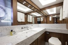 XSK06864H718 86 Yacht