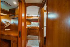 Buy a Sunshine - OFFSHORE YACHTS at Shestakov Yacht Sales