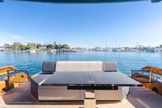 Купить яхту 22 - Sunseeker в Shestakov Yacht Sales