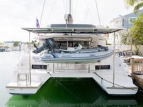 Купить Pura VIda - Leopard Catamarans